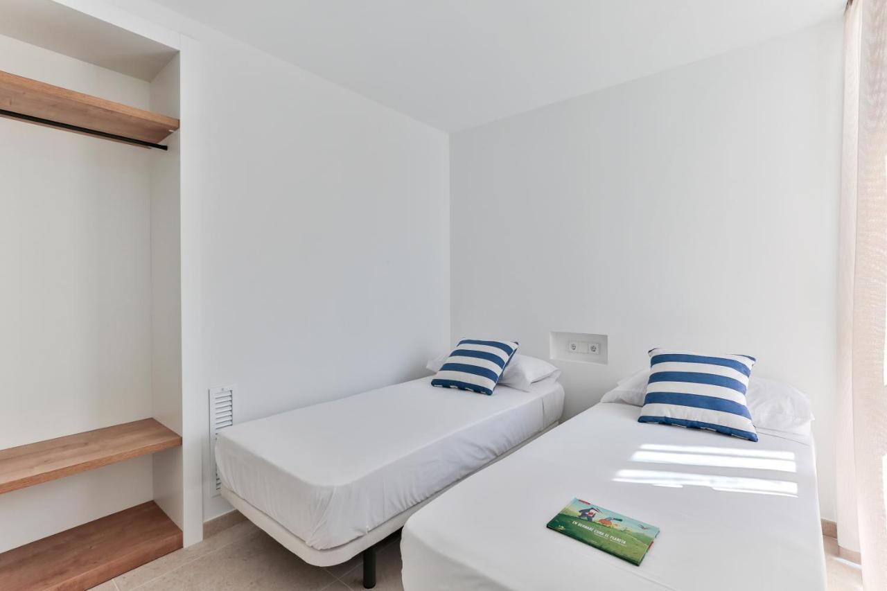 Eco-apartments La Marineda Apartment Roses